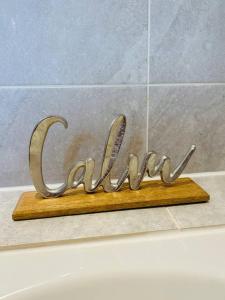 1 Bed Sleeps 2 Parking Pets Allowed