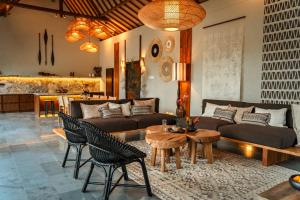 Villa Zarrin Seminyak Bali Luxury 3 bedroom villa