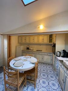 Maisons de vacances AM 57 - The Blue House : photos des chambres