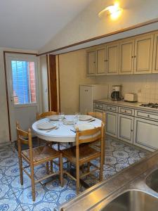 Maisons de vacances AM 57 - The Blue House : photos des chambres