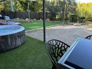 Mini house jaccuzi campagne proche mer&lac - Ampus