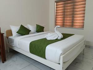 Greenview Royal Stay Near Amrita Hospital Edappally