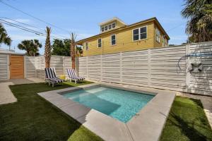 Sol House- Summer of Love Tybee Getaway wPool
