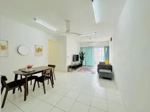 setia alam islamic homestay - Kampong Meru