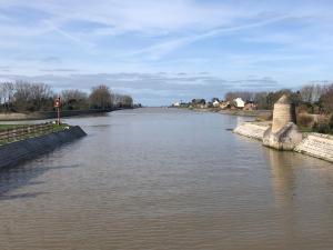 Maisons de vacances Gite sur Grand Fort Philippe : photos des chambres
