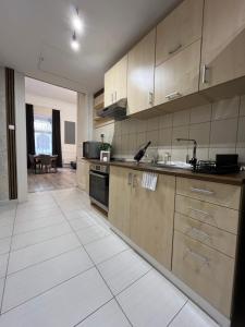 E 37 Downtown Apartments whit Garage opcional