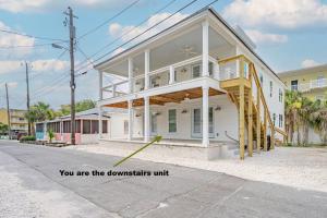 Brand New Tybee Beach Home: Walk to Beach (Unit A)