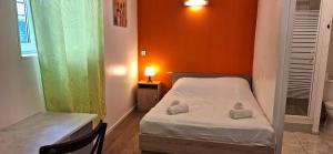 Hotels Hotel Le Saint Quentin : photos des chambres
