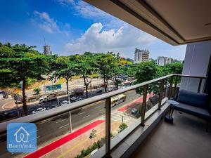 Apartamento Luxuoso de 24 em Ondina