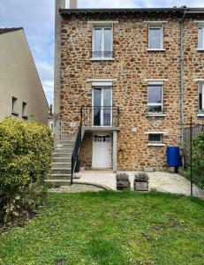 Appartements Maison Disney Paris 7 pers Jardin Prive JO24 : photos des chambres