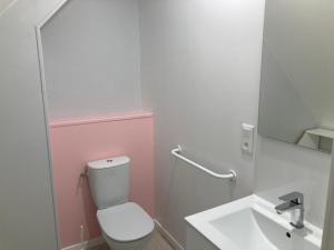 Appartements studio independant 800 m de la gare du Mans : photos des chambres
