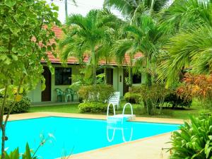 The Golddiggers Resort
