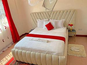 Homely apt 3 (three)