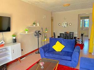 Homely apt 3 (three)