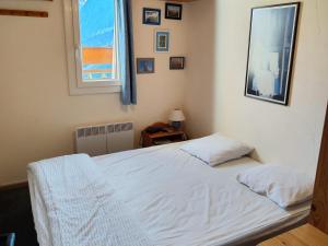 Appart 2 Pièces Cabine, 200m Pistes, 6 pers, Balcon - FR-1-557A-53