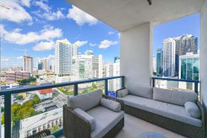 Prime location: Luxury Condo at brickell