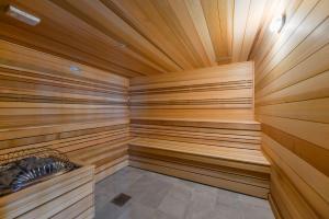 Prime location: Luxury Condo at brickell