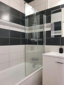Appartements L'Atelier d'Artiste, Proche gare SNCF - 3 chambres : Appartement 3 Chambres