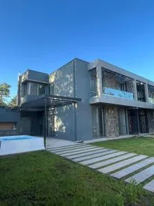 Complejo Altos de Álzaga Casa 1 y 2 - La Carrodilla