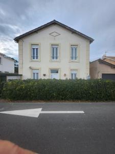 LE PECHE MIGNON - Appart 1 - locationlatamarissiere