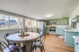 Waterfront Louisiana Home with Private Boat Launch!