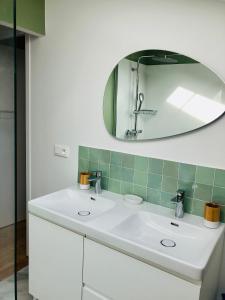B&B / Chambres d'hotes LA PARENTHESE : photos des chambres