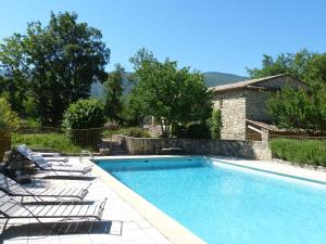 Hotels Hotel Lou Caleu restaurant le Rocher des Abeilles : photos des chambres