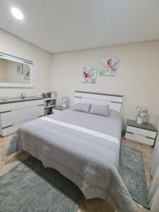 Retiro da perreira com churrasqueira