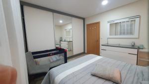 Retiro da perreira com churrasqueira