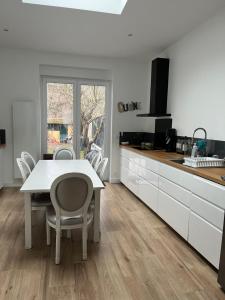 Sejours chez l'habitant Chambres dans maison tres agreable Versailles porchefontaine : photos des chambres