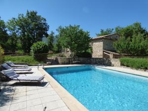 Hotels Hotel Lou Caleu restaurant le Rocher des Abeilles : photos des chambres