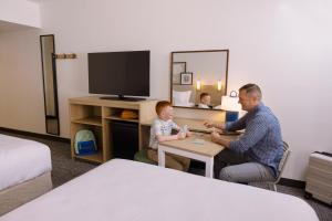 Queen Room with Two Queen Beds - Mobility Access/Non-Smoking room in Days Inn by Wyndham Tifton
