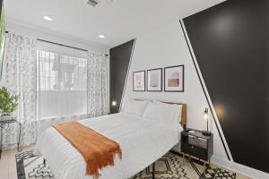 Elegant Urban Retreat in the Heart of Center City