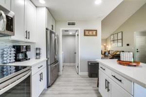 6 Mi to Spring Training! Family Retreat in Tempe