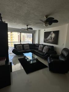 Apartamento frente al MAR Rodadero - Gaira TACOA 6 a 8 personas
