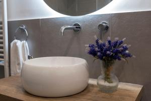 Ermosa Suite