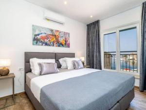 Family-friendly apartments with swimming pool Pomena, Mljet - 22317