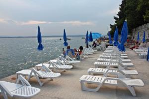 Apartments by the sea Dramalj, Crikvenica - 22500