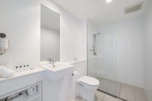 Oaks Nelson Bay Lure Suites