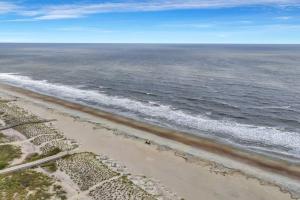 Salt & Sea Inn Unit A-1 Bed 1 Ba Condo wPool