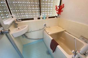 JR Line direct to Ikebukuro, Shinjuku, Shibuya 02