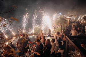 La Mejor Hotel & Sky Bar