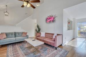 The Savannah Dream House: 3 Bed 3 Bath