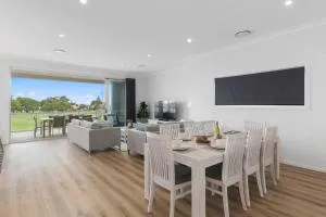 South Beach Escape - Sensational Shell Cove Living - Dunmore