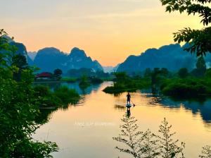 May Retreat - Huu Lung