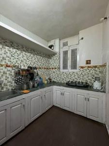 Natures Vibe Homestay - Nainital - Kainchi Dham
