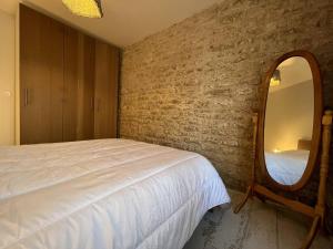 Maison Rénovée 2024 à 2 Pas de la Plage – 8 Couchages, Wifi, Terrasse, Proche Pistes Cyclables - FR-1-246A-283