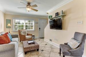 Sweet Magnolia: 1 Bed 1 Ba Adorable Beach home