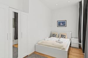 Modern Apartment near City Center 1BR