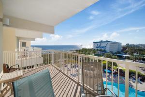 Destin West Gulfside 504 - Amazing Beach View - Free Beach Service - Must See!
